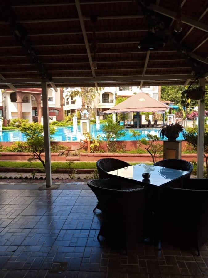 Sun City Resort Baga Exterior photo